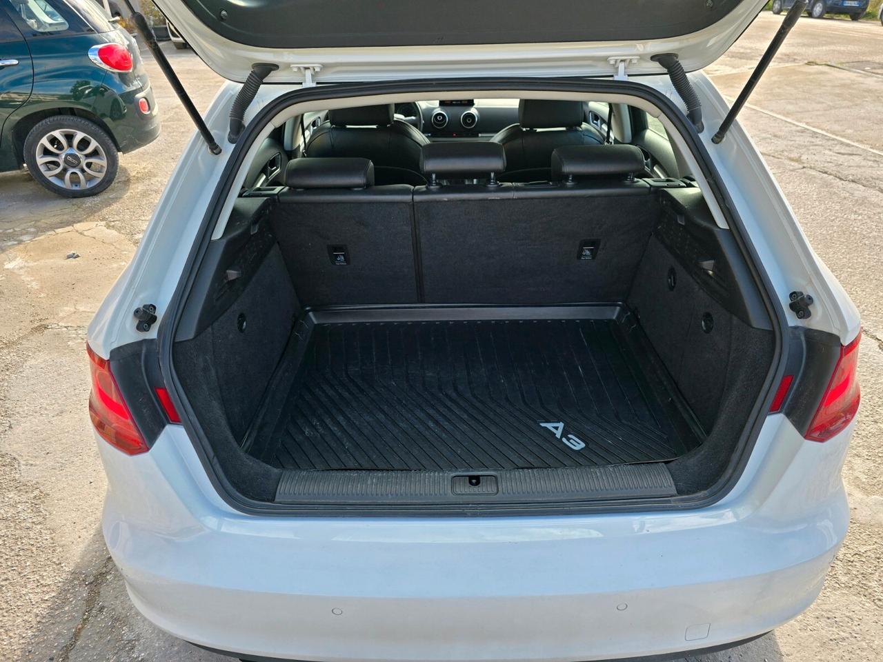 Audi A3 1.6 TDI clean S-line