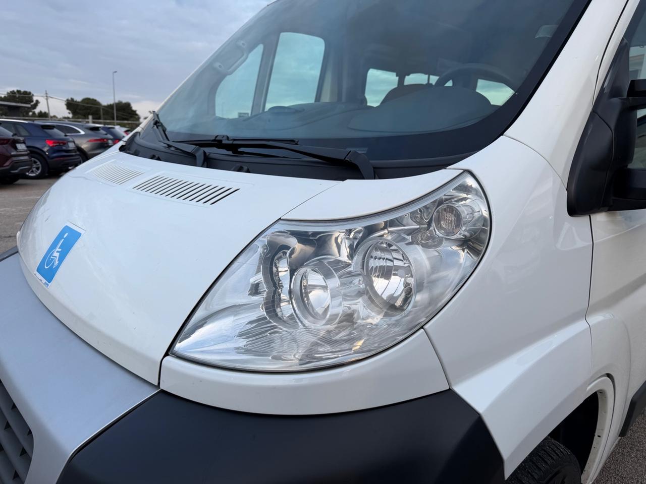 FIAT DUCATO 2.3 JTD 120 DISABILI 7P 2 SEDIE A ROTELLE