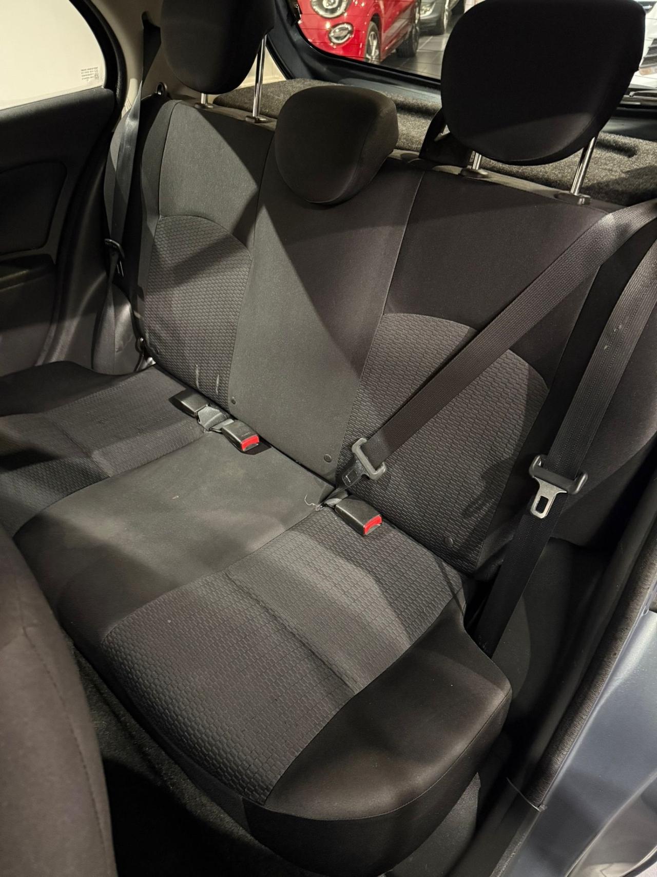 Nissan Micra 1.2 - 5 porte- GPL-UNICO PROPRIETARIO-NEOPATENTATI