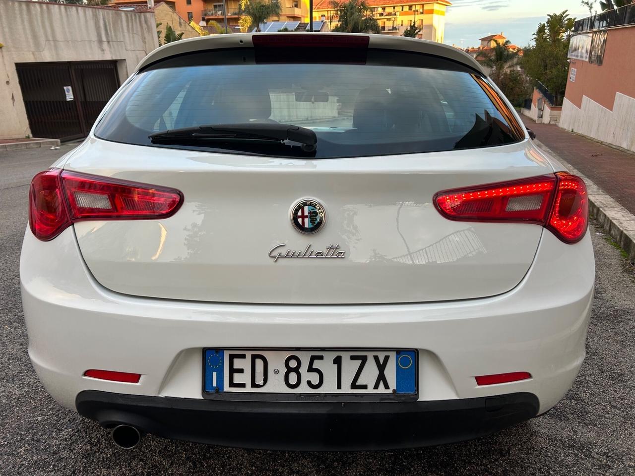 Alfa Romeo Giulietta 1.6 JTDm garanzia 12 mesi