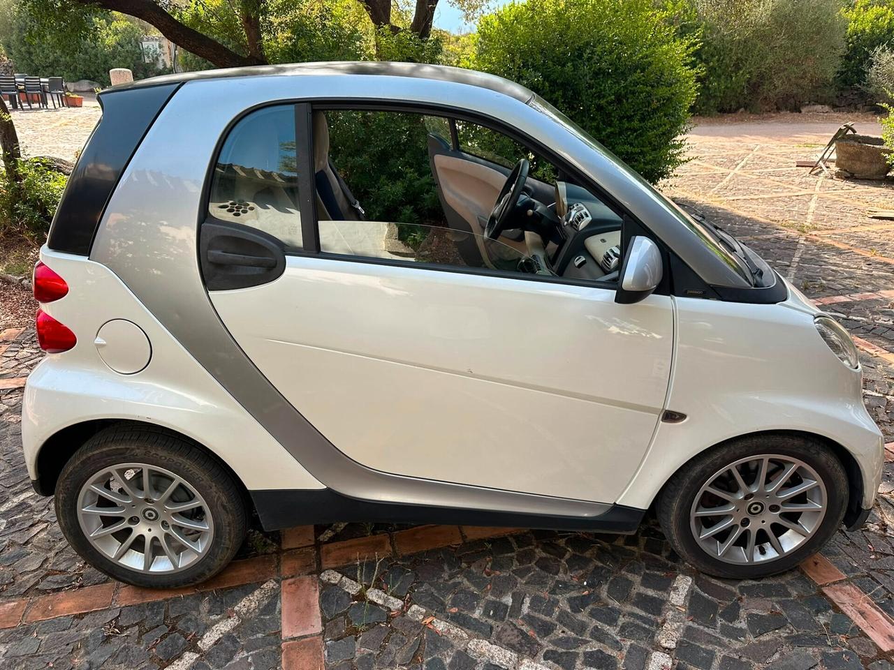 SMART FORTWO 1000 70CV kW Coupé PASSION