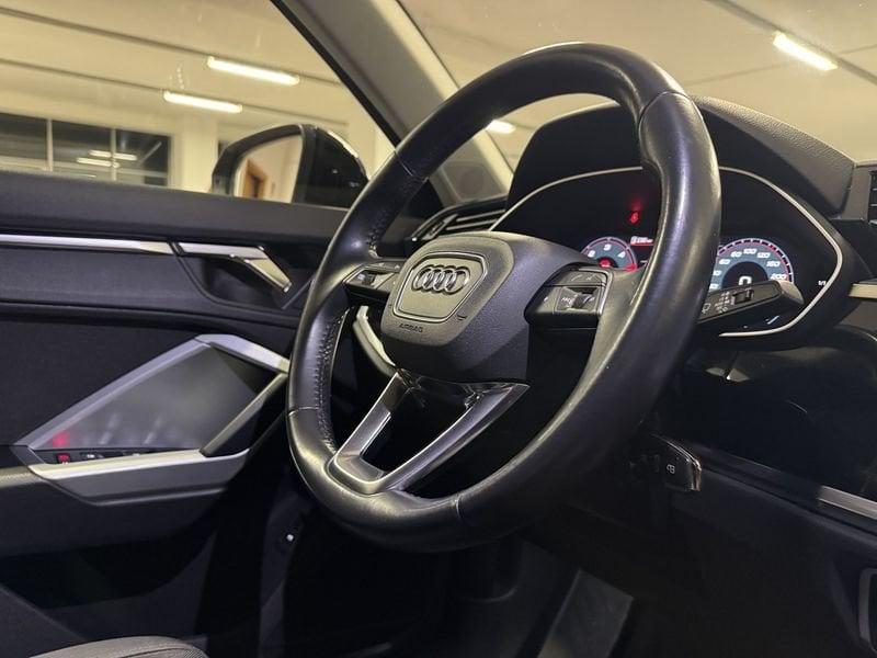 Audi Q3 Q3 2.0 TDI 150 CV S tronic S line Edition