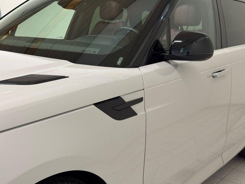 Land Rover Range Rover Sport 3.0D I6 249 MHEV Dynamic SE aut. N1 Autocarro