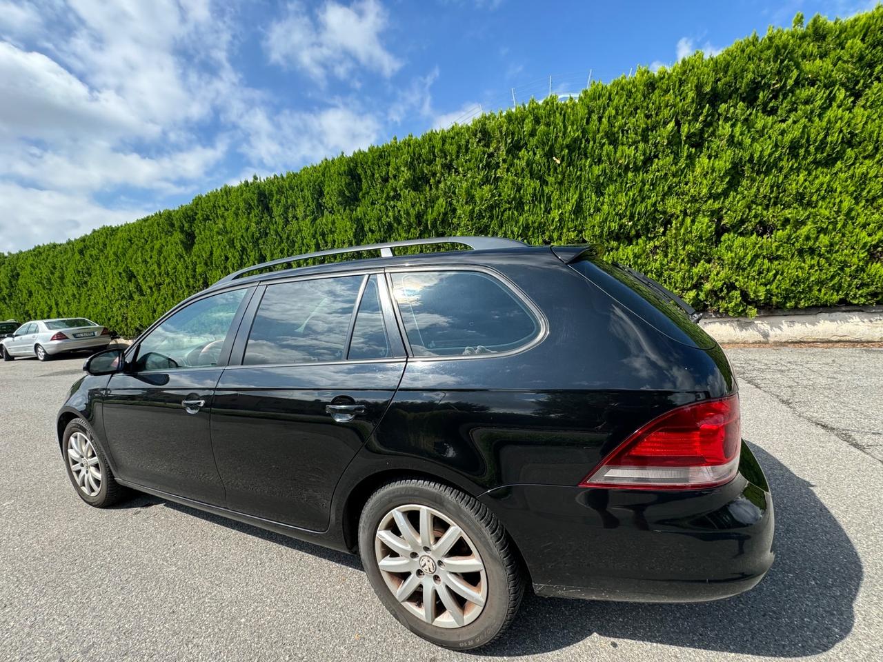 Volkswagen Golf Variant 1.6 TDI DPF Comf. BlueMotion Tech.