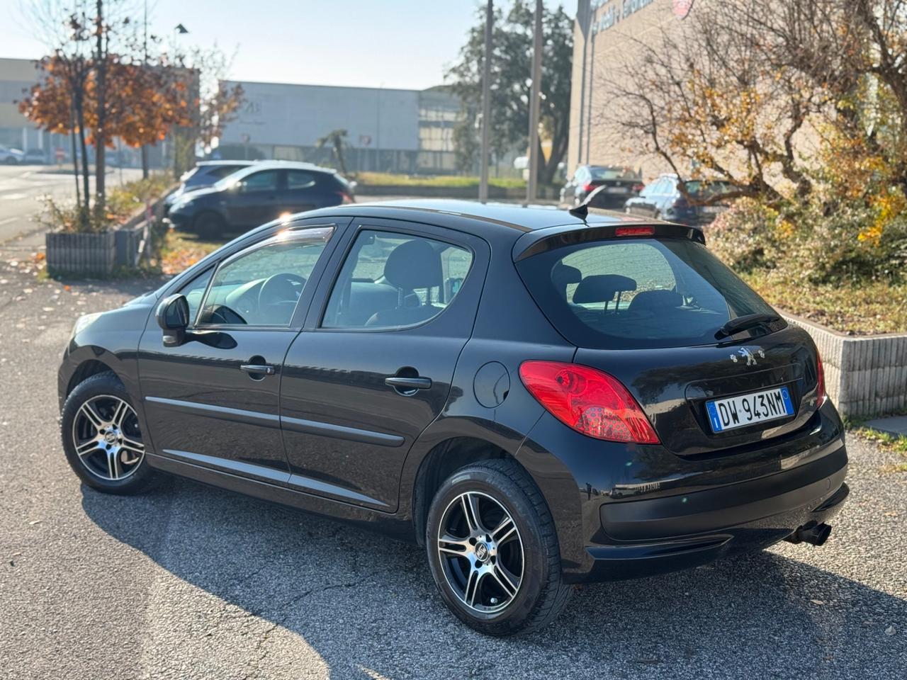 Peugeot 207 1.4 VTi 95CV 5p. XS