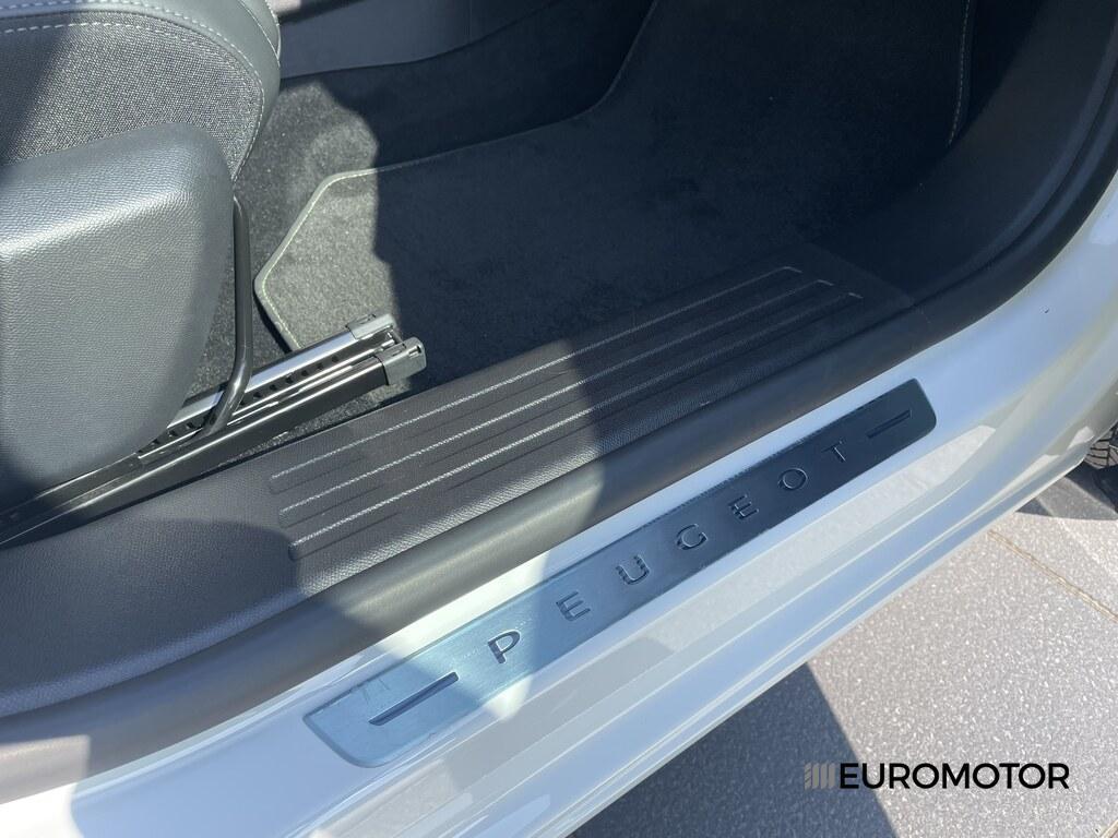 Peugeot 2008 1.5 BlueHDi GT EAT
