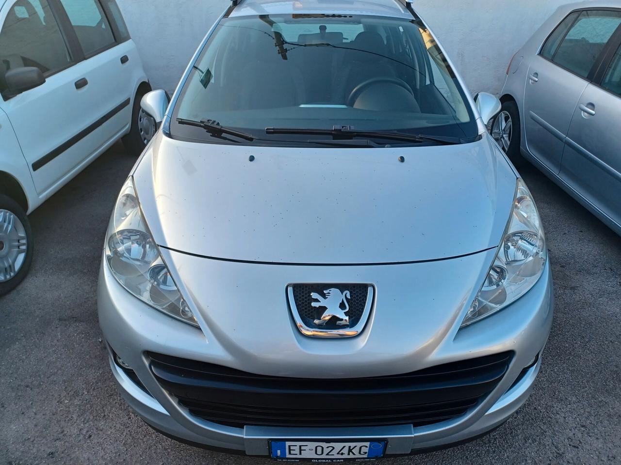 Peugeot 207 1.4 Benzina S.W. ANNO 2011