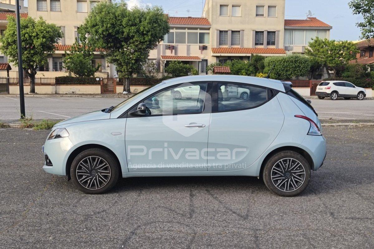 LANCIA Ypsilon 1.0 FireFly 5 porte S&S Hybrid Gold