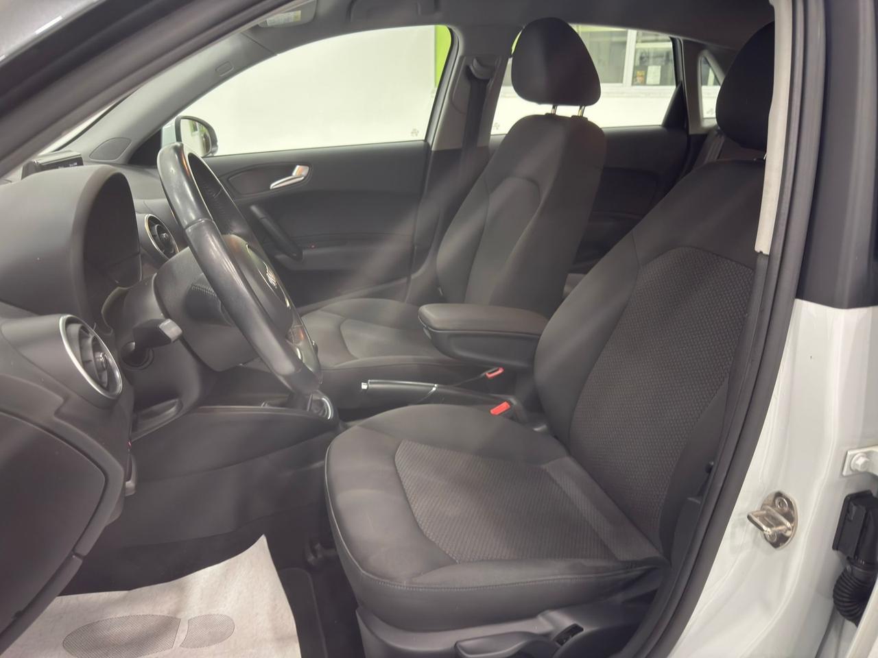 Audi A1 1.6 TDI 116 CV Metal plus Sportback