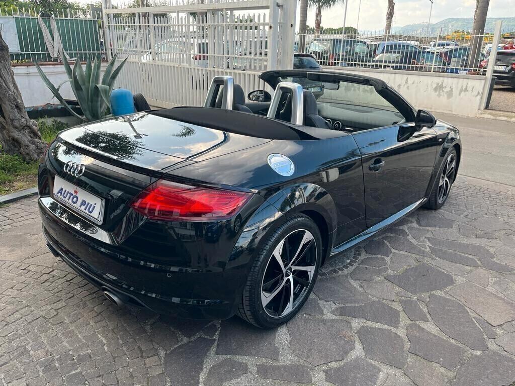 Audi TT CABRIO CAMBIO MANUALE S line cockpit diesel 2016