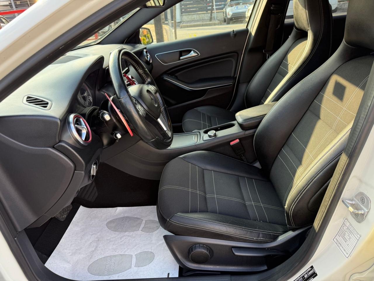 Mercedes-benz A 180 CDI 109CV IVA ESPOSTA