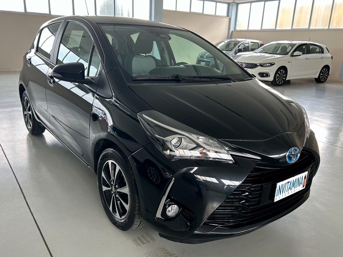 Toyota Yaris 1.5 Hybrid 5 porte Active