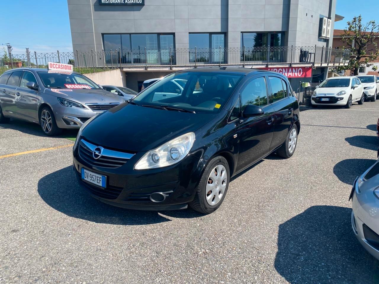Opel Corsa 1.2 5 porte Easytronic Cosmo