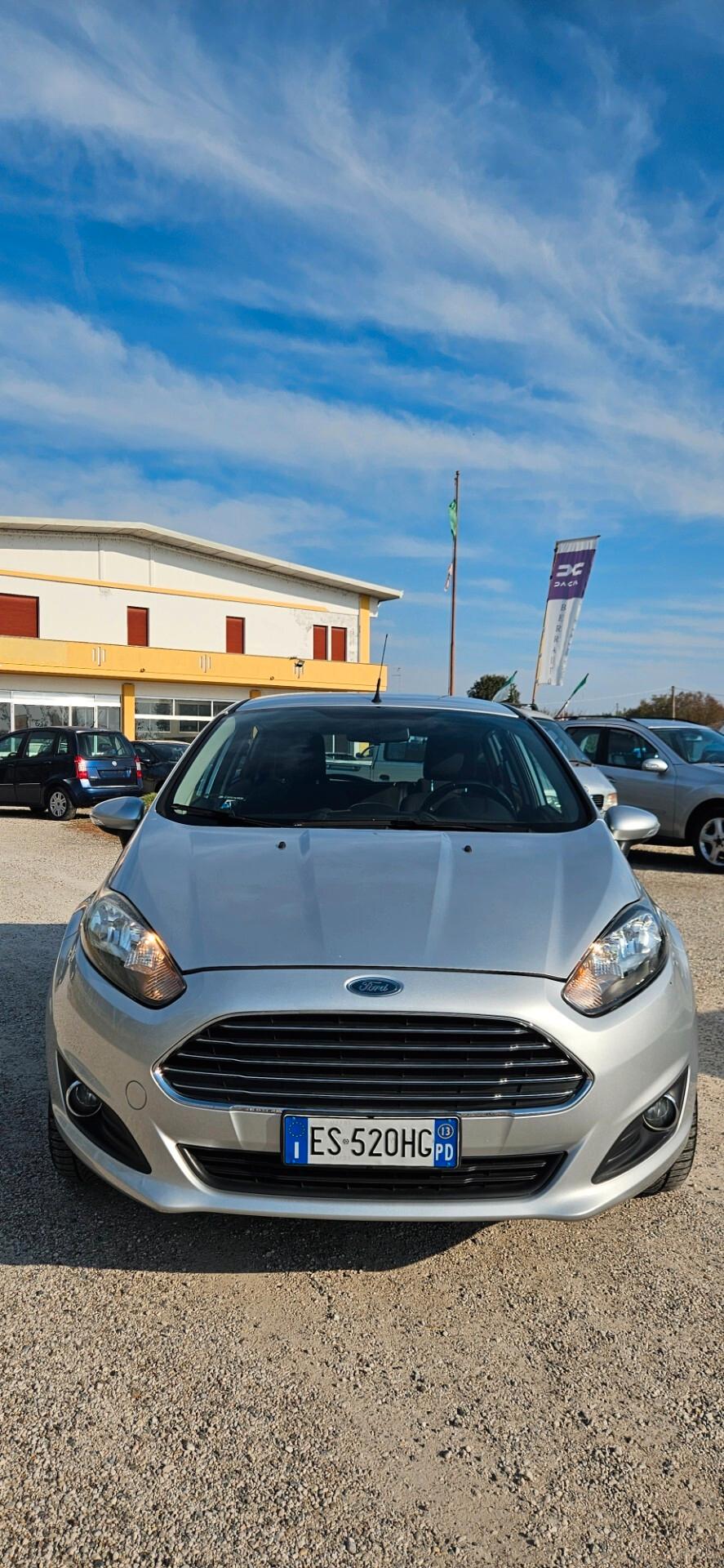 Ford Fiesta 1.4 5p. Bz.- GPL Titanium