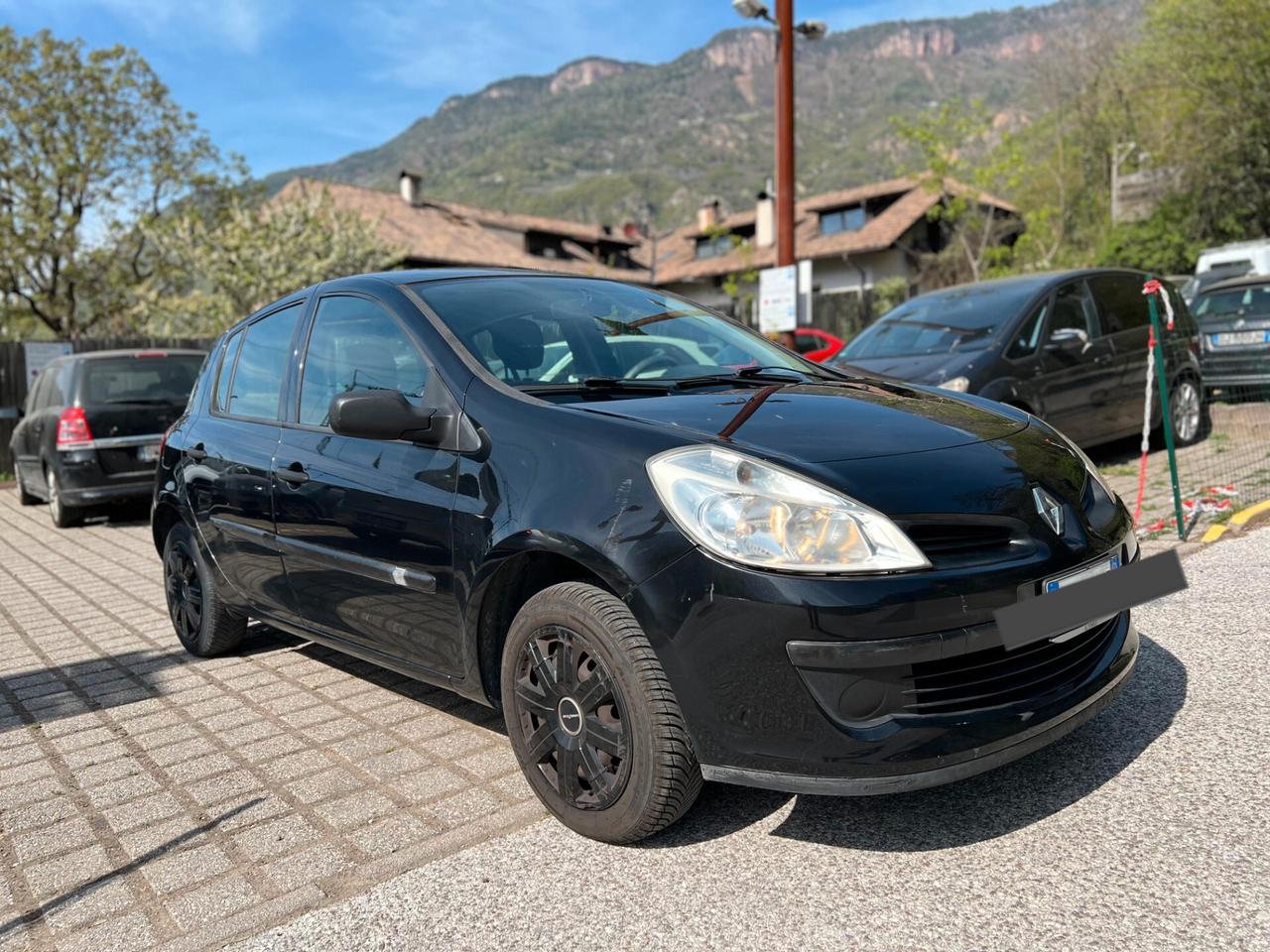 Renault Clio Storia 1.2 5 porte Dynamique