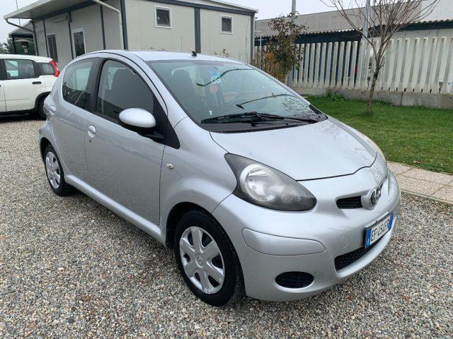 TOYOTA Aygo 1.0 12V VVT-i 5 porte Sol