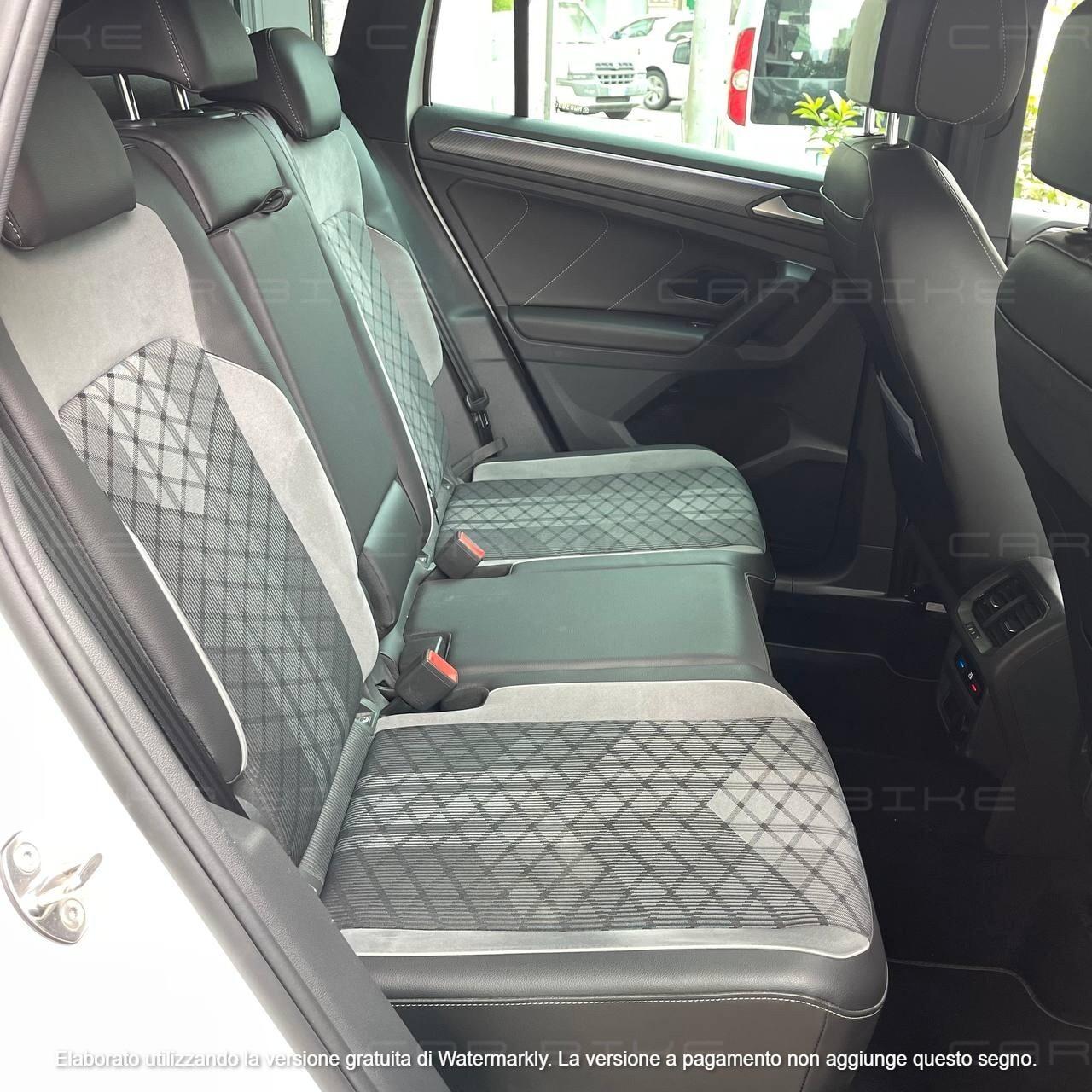 Volkswagen Tiguan 2.0 TDI 150 CV DSG 4MOTION R-Line