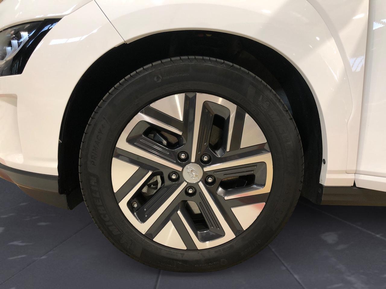 HYUNDAI Kona 39 kWh EV Xprime+ Safety Pack