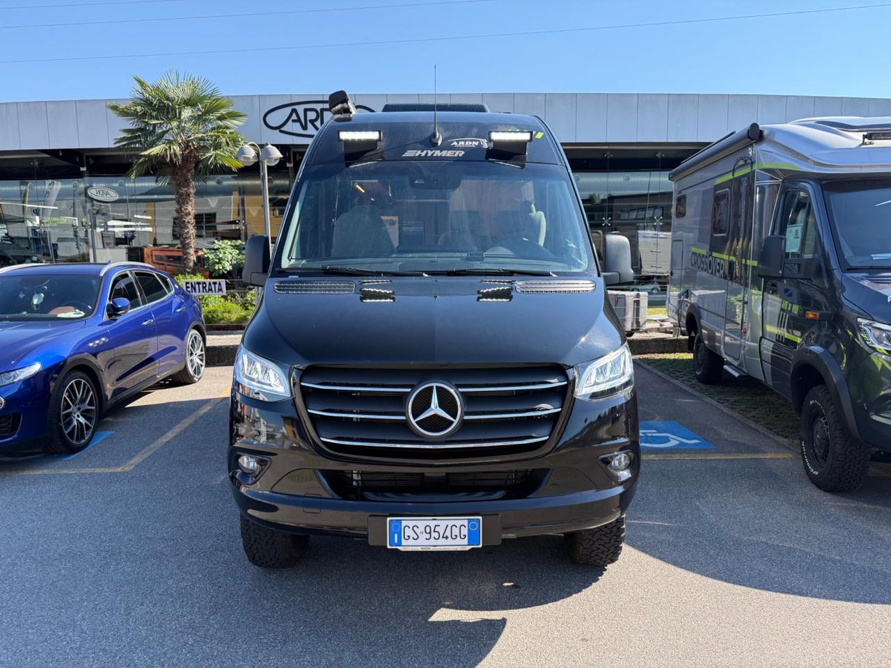 HYMER GRAND CANYON S CROSSOVER 5.93 MERCEDES AUTOMATICO