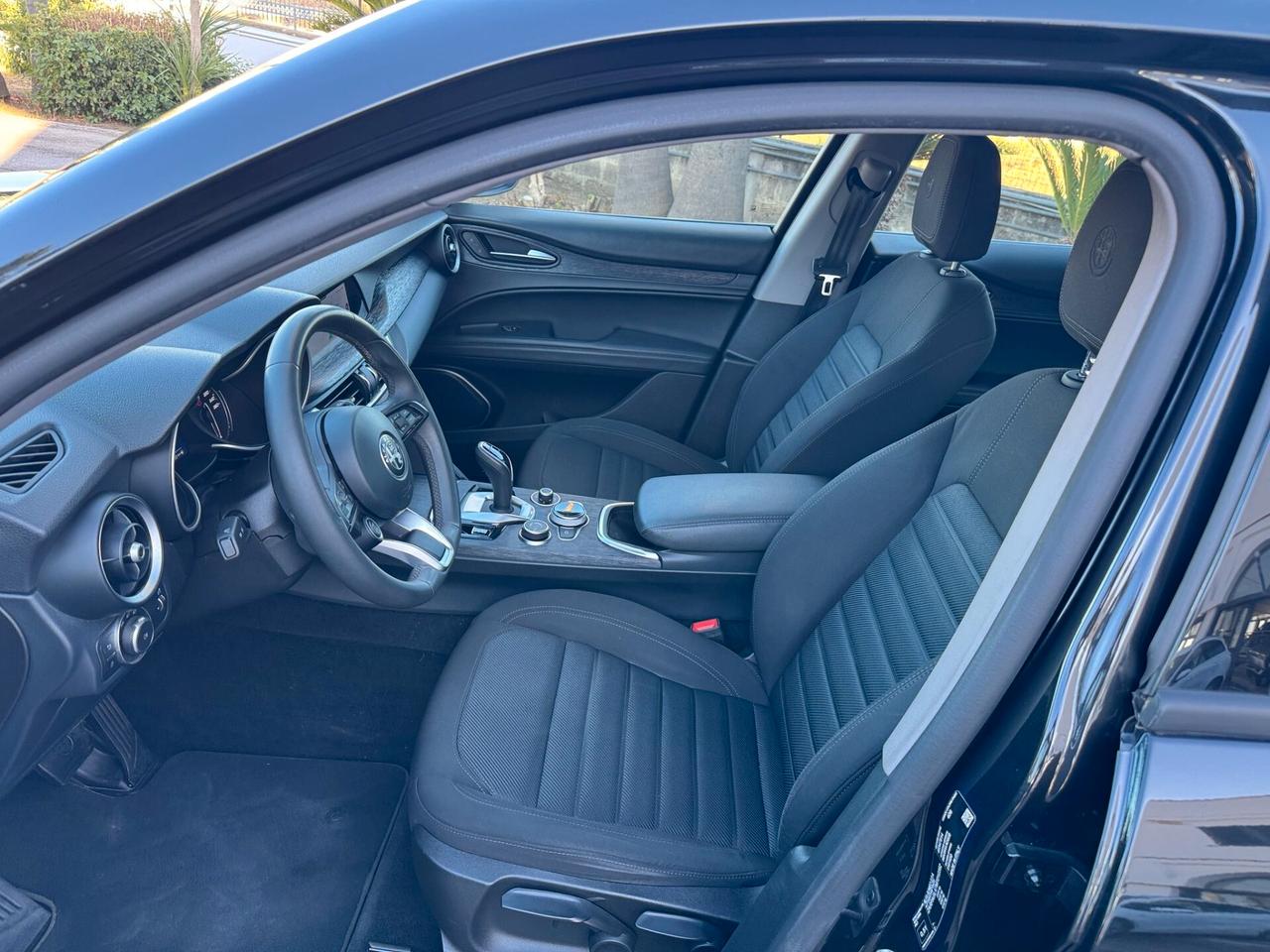Alfa Romeo Stelvio 2.2 Turbodiesel 160 CV AT8 RWD Business