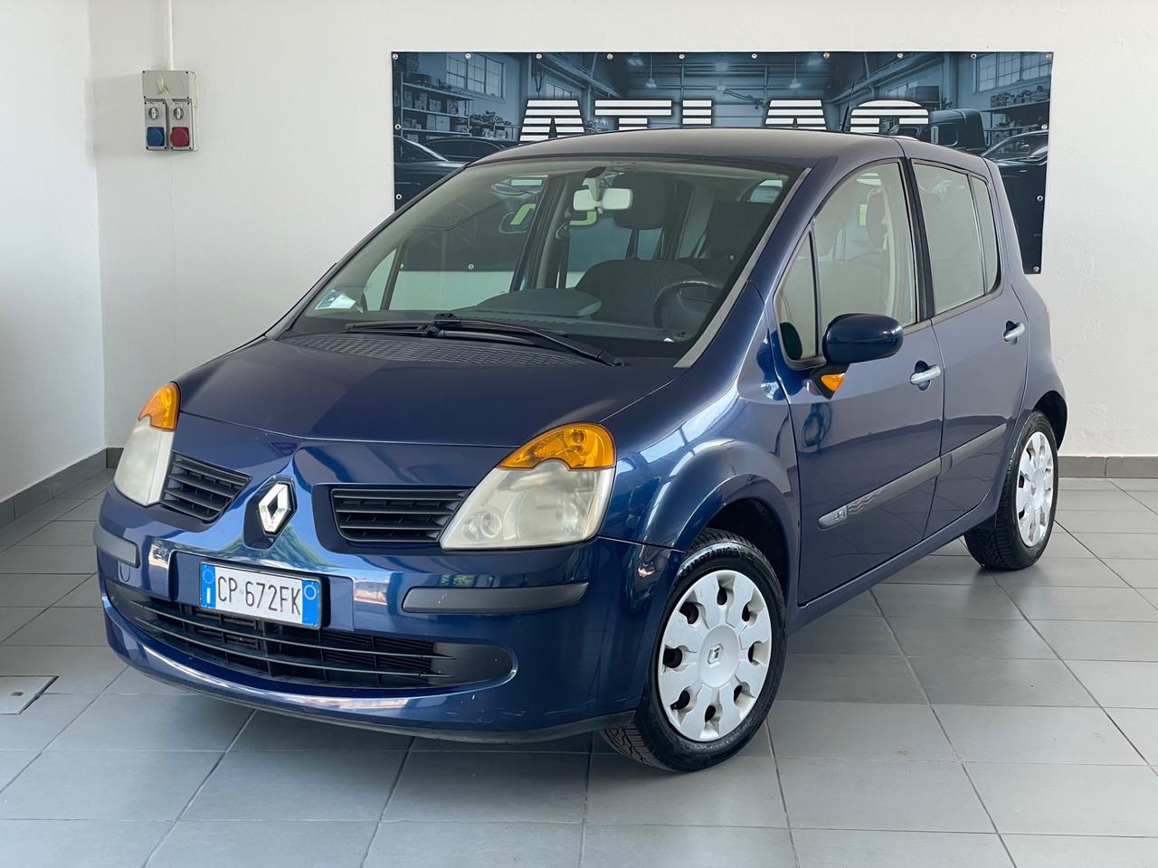 Renault Modus 1.5 dCi 65CV Luxe Privilège