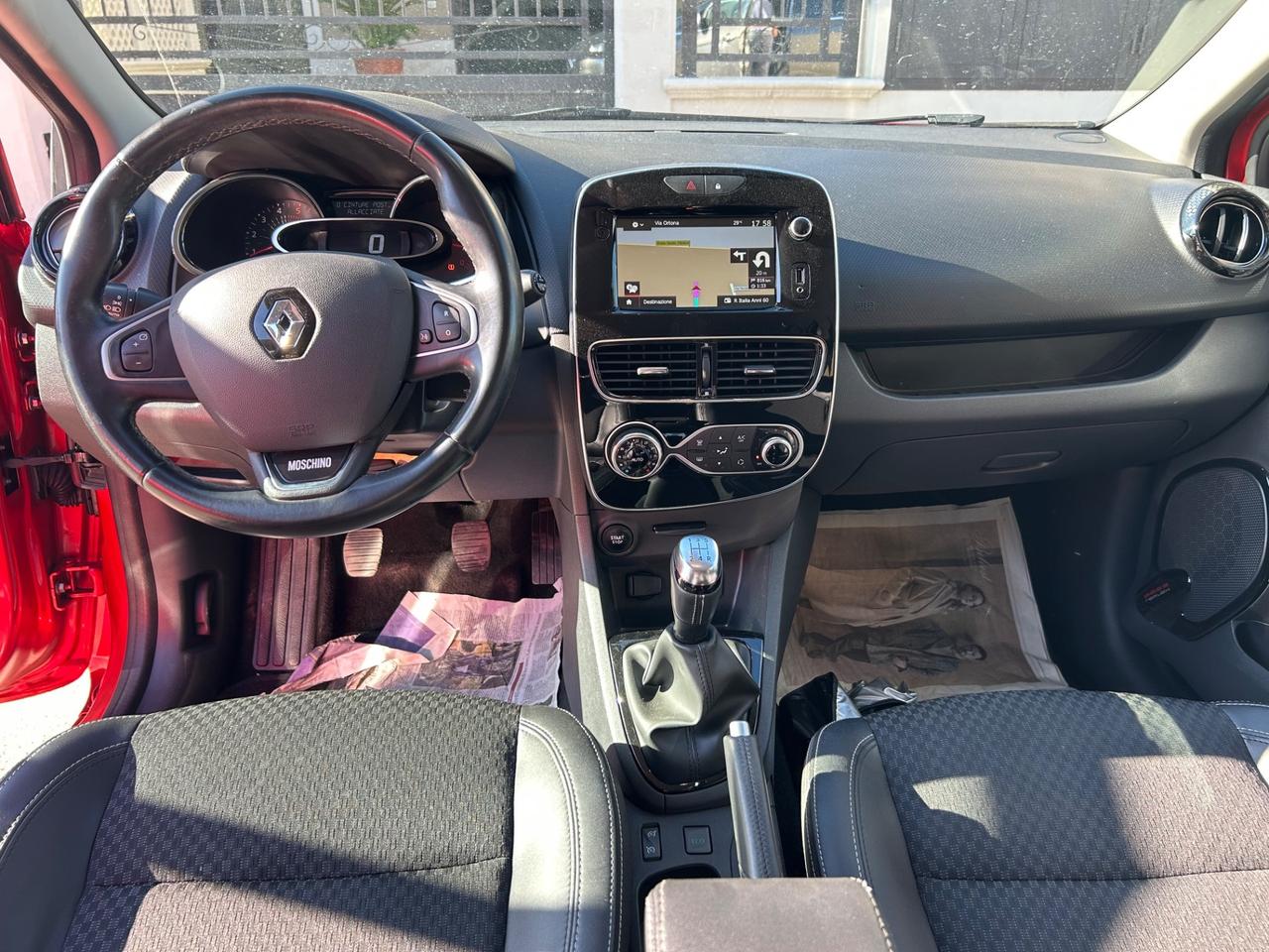 Renault Clio dCi 8V 90 CV 5 porte Moschino Life