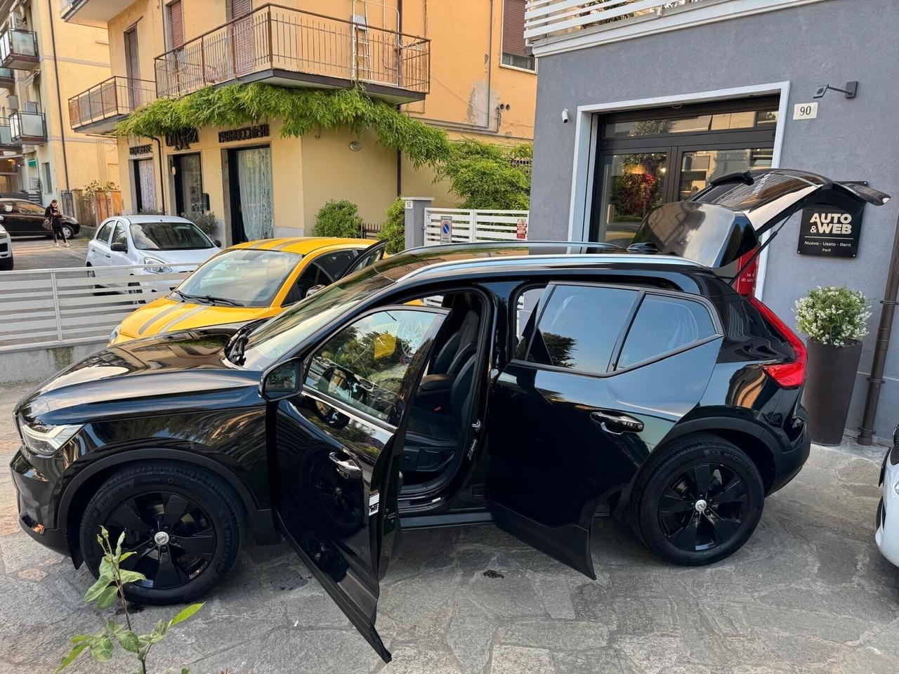 VOLVO XC40 D3 GEARTRONIC R-DESING 150cv
