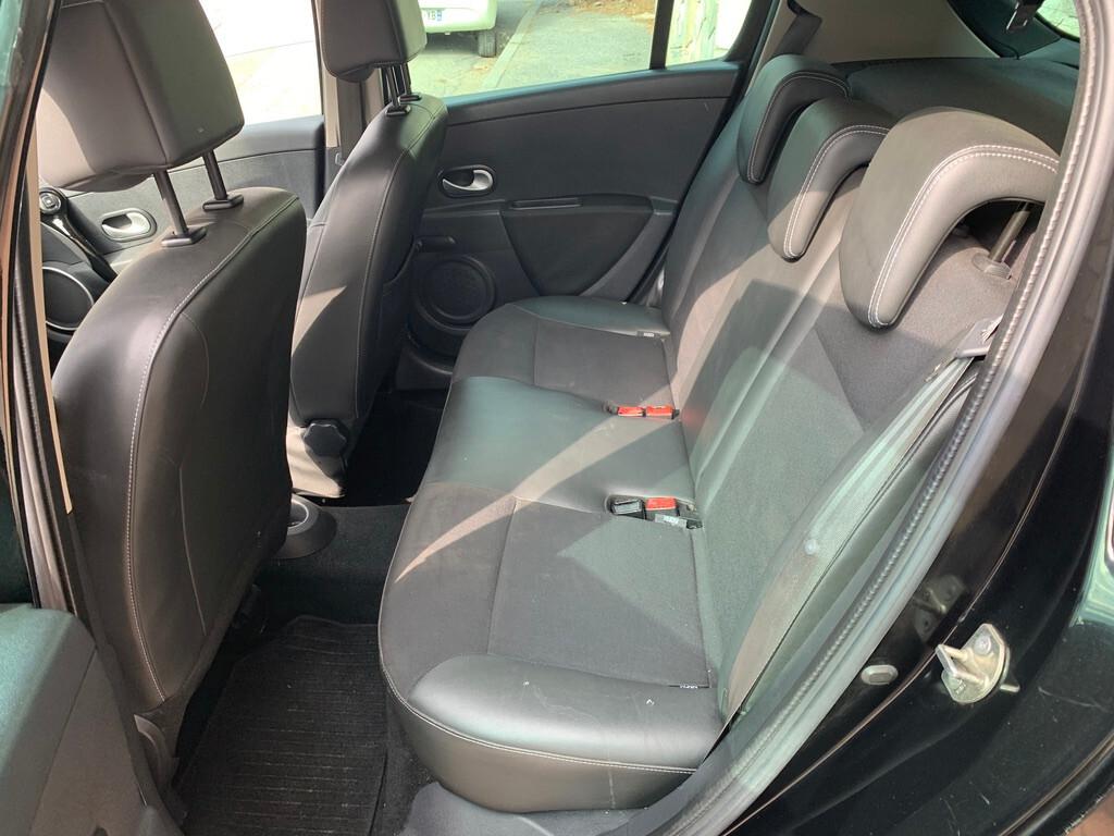 Renault Clio 1.2 16V 5 porte Dynamique