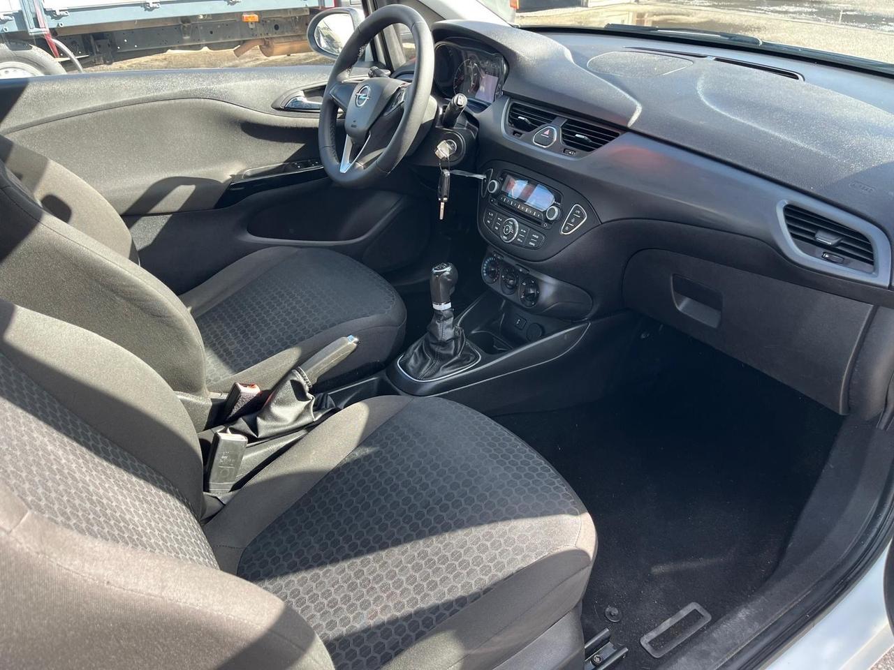Opel corsa 3P-5 serie - 1.4 gpl 1 full-01/2018