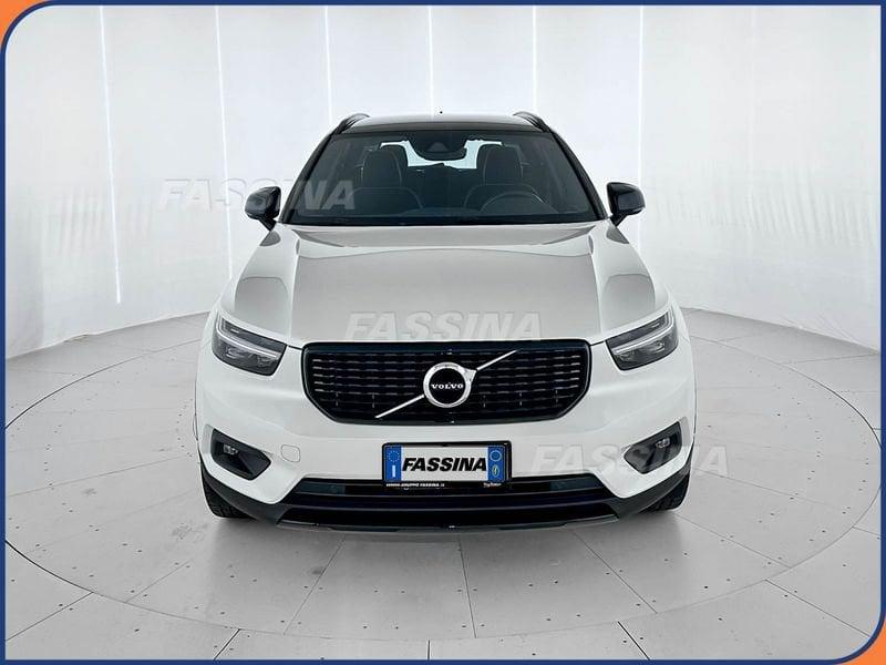 Volvo XC40 T5 Recharge Plug-in Hybrid R-design