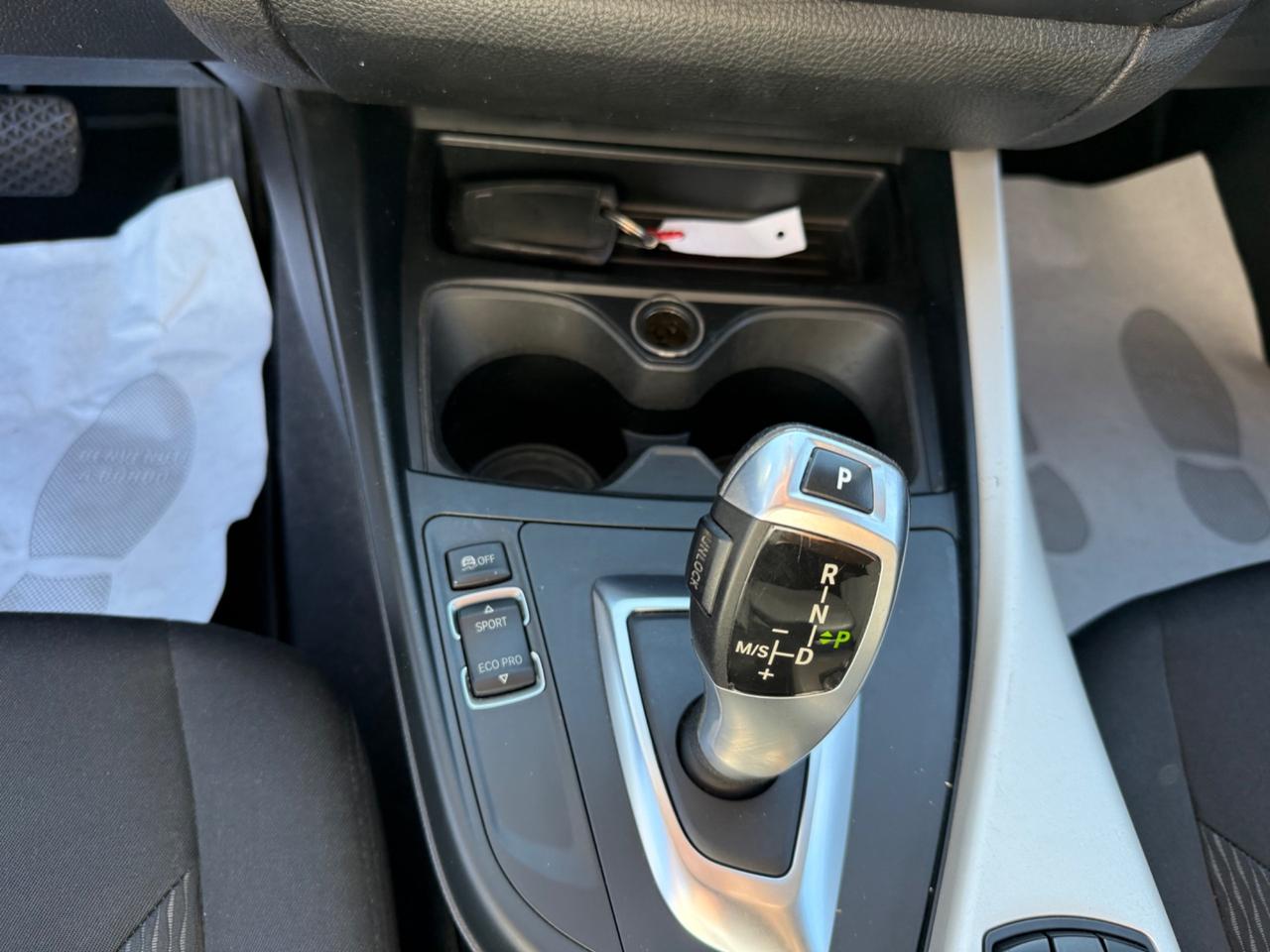 Bmw 118d 5p. 143CV CAMBIO AUTOMATICO