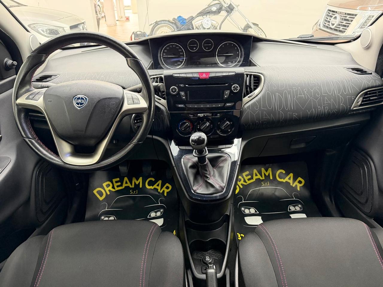 Lancia Ypsilon Benzina 5p. 69 Cv - Ok Neopatentati
