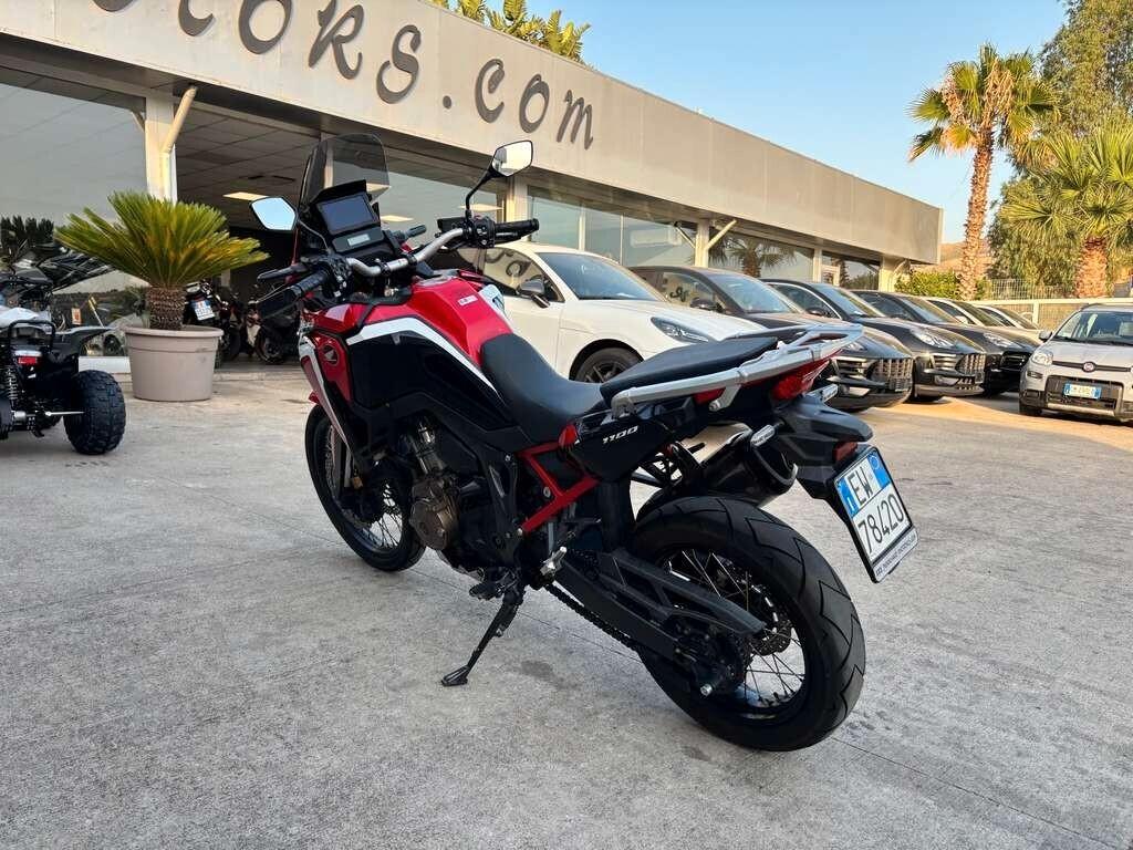 Honda CRF1100L Africa Twin 2021 / Km 28.000 Tua a solo 99 Euro al mese