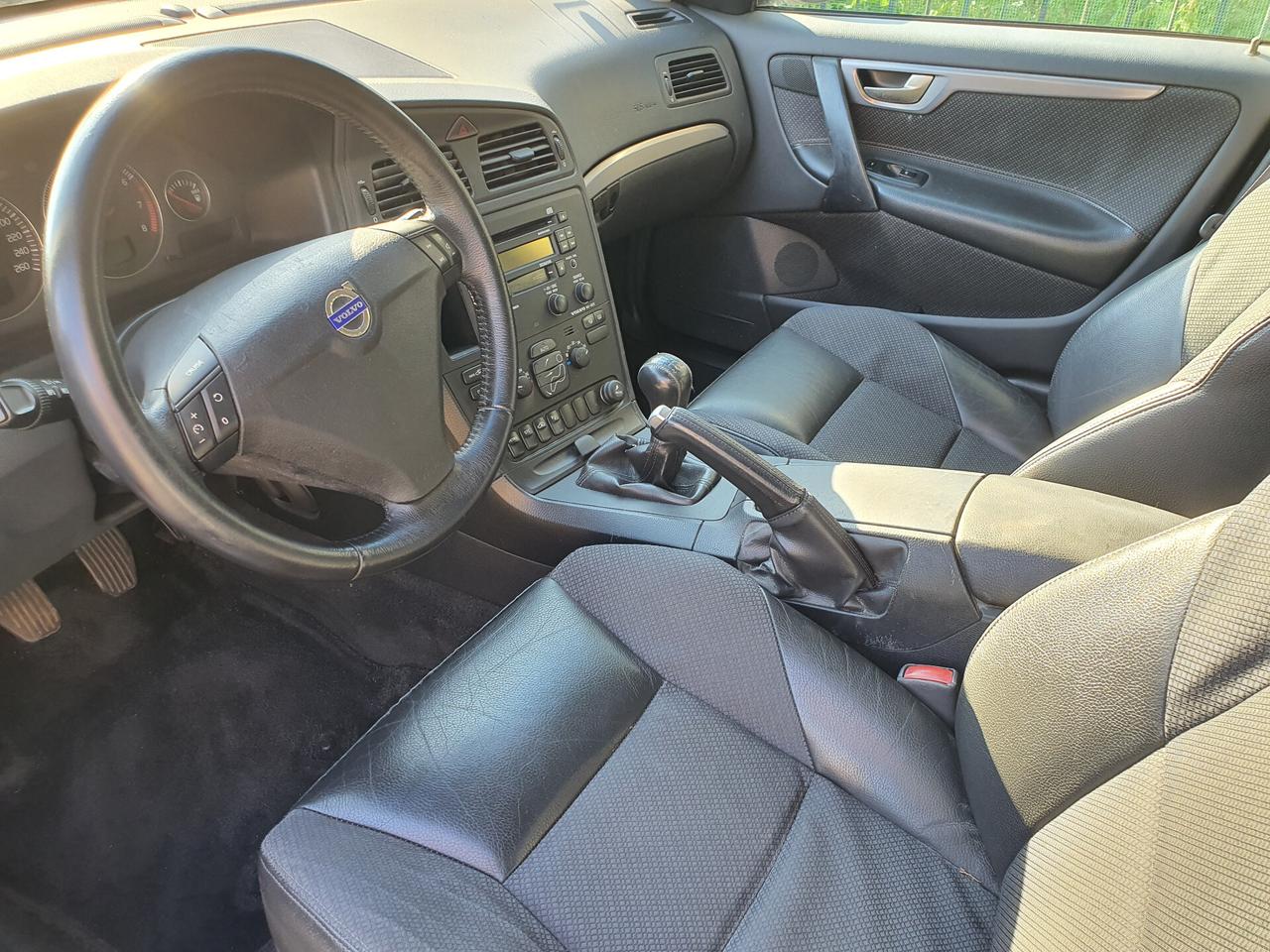 Volvo S60 2.4i 20V cat Bi-Fuel GPL