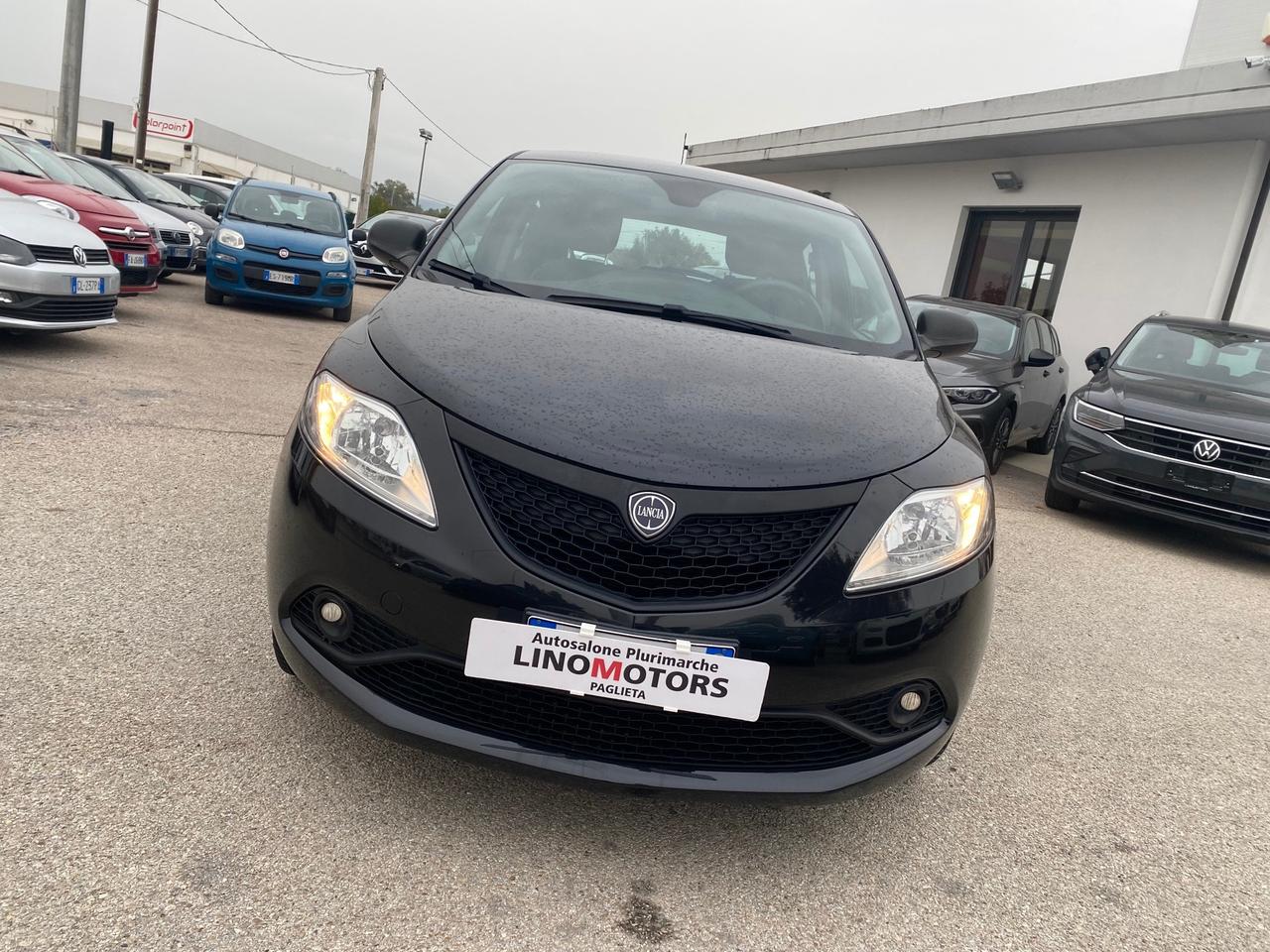 Lancia Ypsilon 1.2 69 CV 5 porte Elefantino Blu