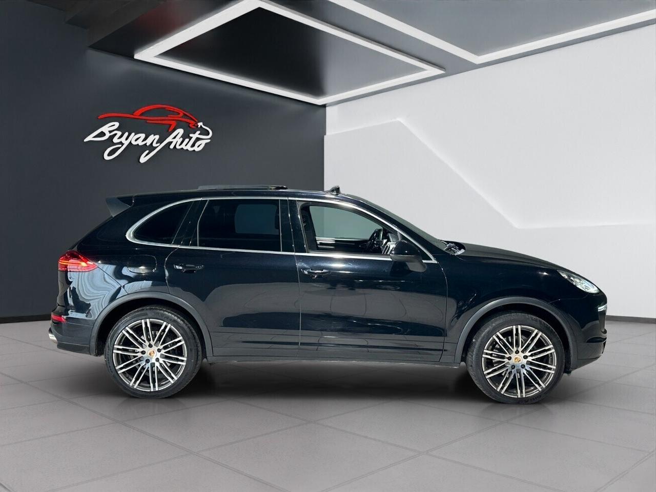 Porsche Cayenne 3.0 TIPTRONIC