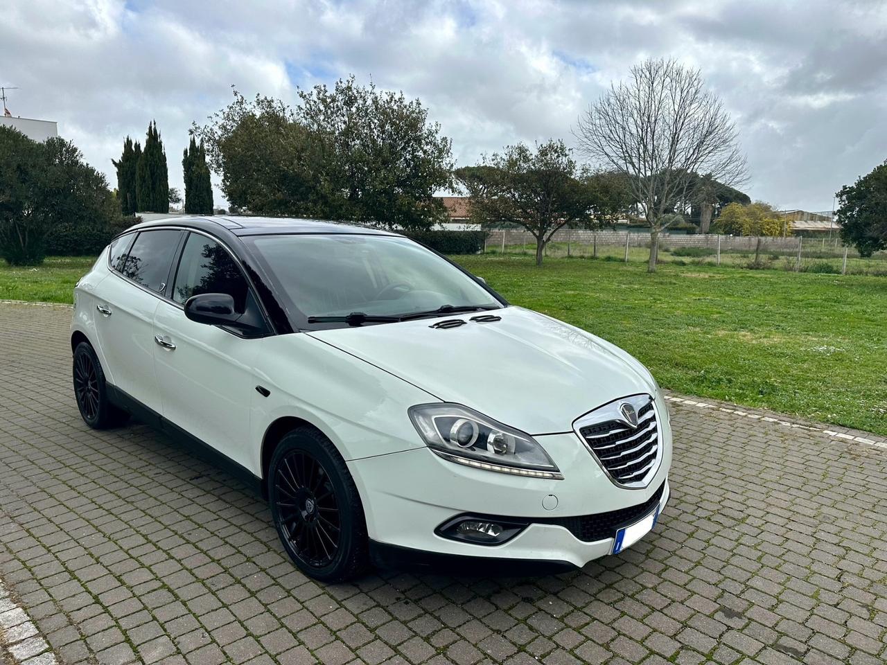 Lancia Delta 1.6 MJT AUTOMATICA*PERFETTE CONDIZIONI *