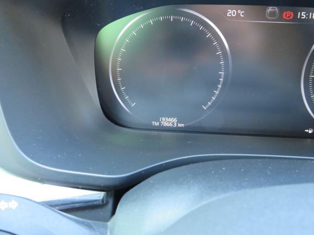 VOLVO XC60 D4 AWD Business