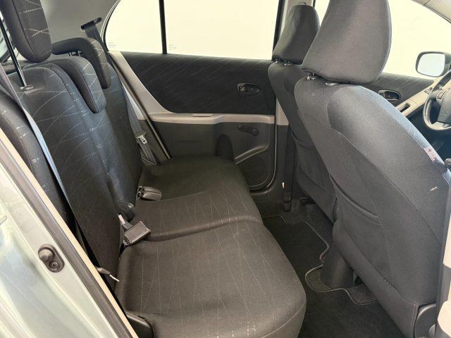 TOYOTA Yaris 1.0 5 porte Sol
