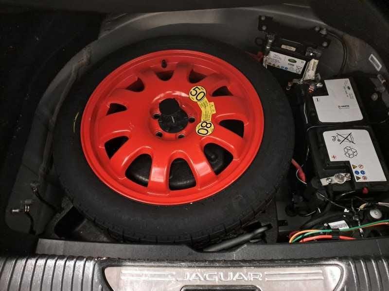 Jaguar XJ 3.0d V6 Portfolio auto my13