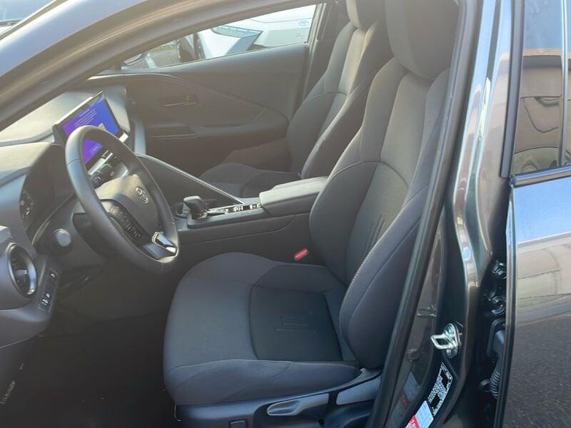 Toyota C-HR C-HR 1.8 HV Trend