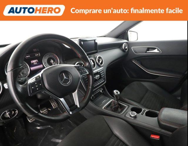 MERCEDES-BENZ A 200 CDI Premium