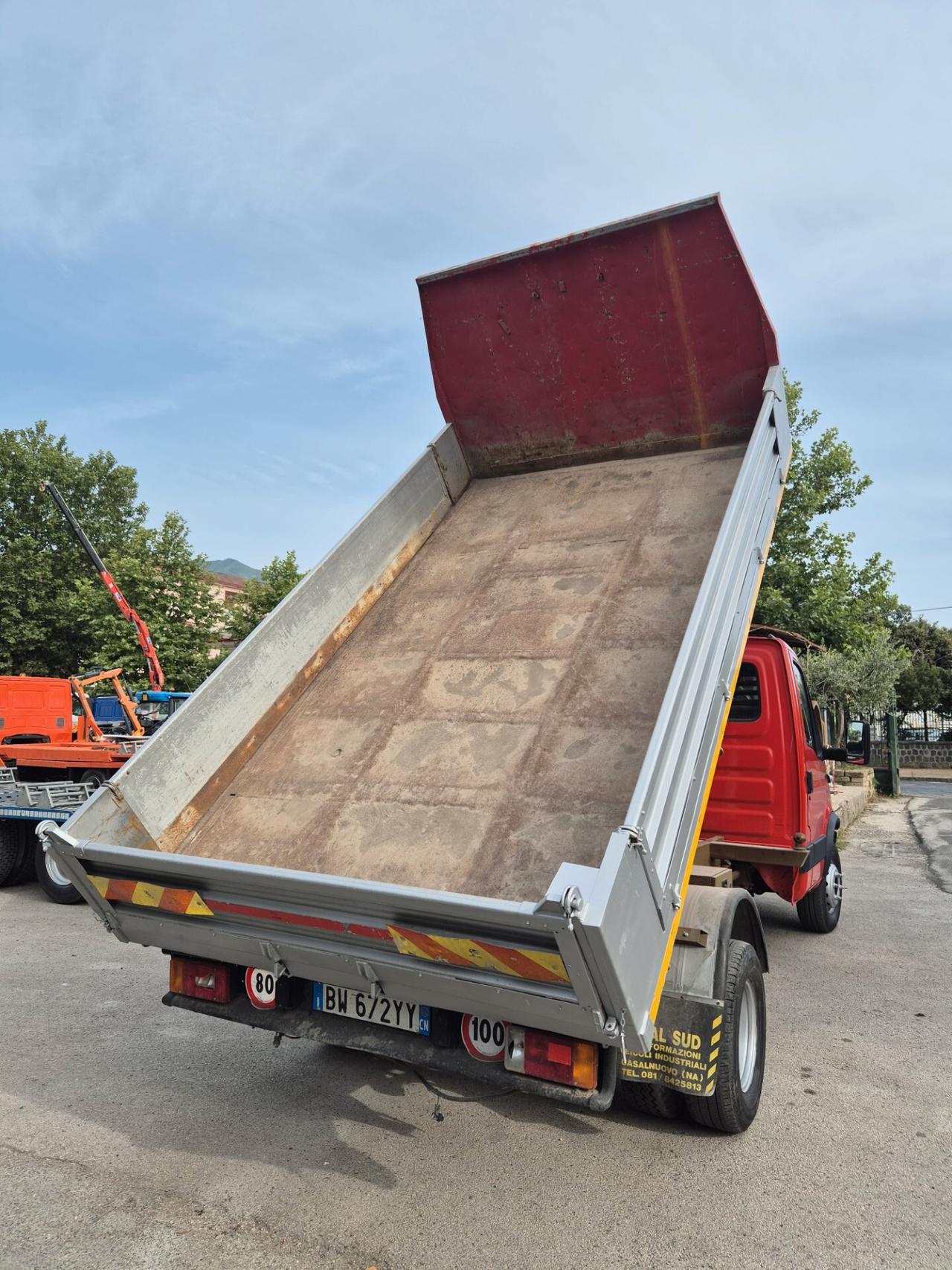 Iveco 65C15 Ribaltabile Patente C