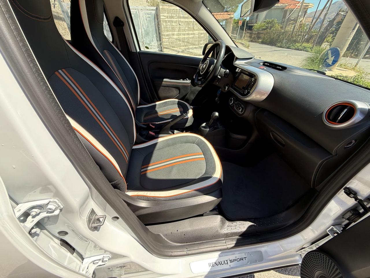 Renault Twingo TCe 110 CV GT Automatica