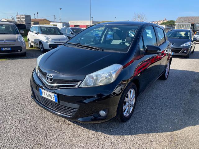 TOYOTA Yaris 1.0 5 porte Lounge
