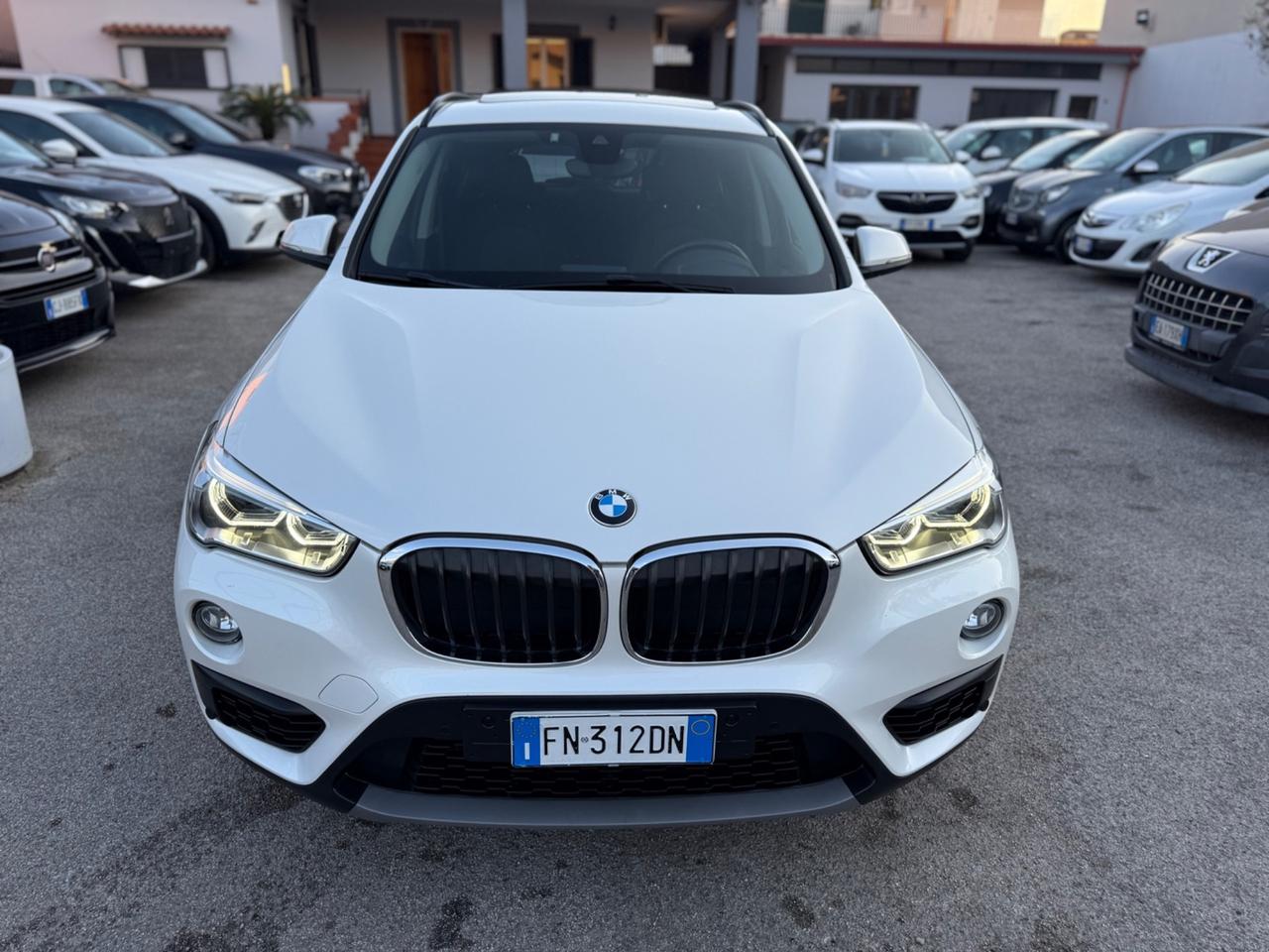 Bmw X1 sDrive18d Tetto apribile Autom.