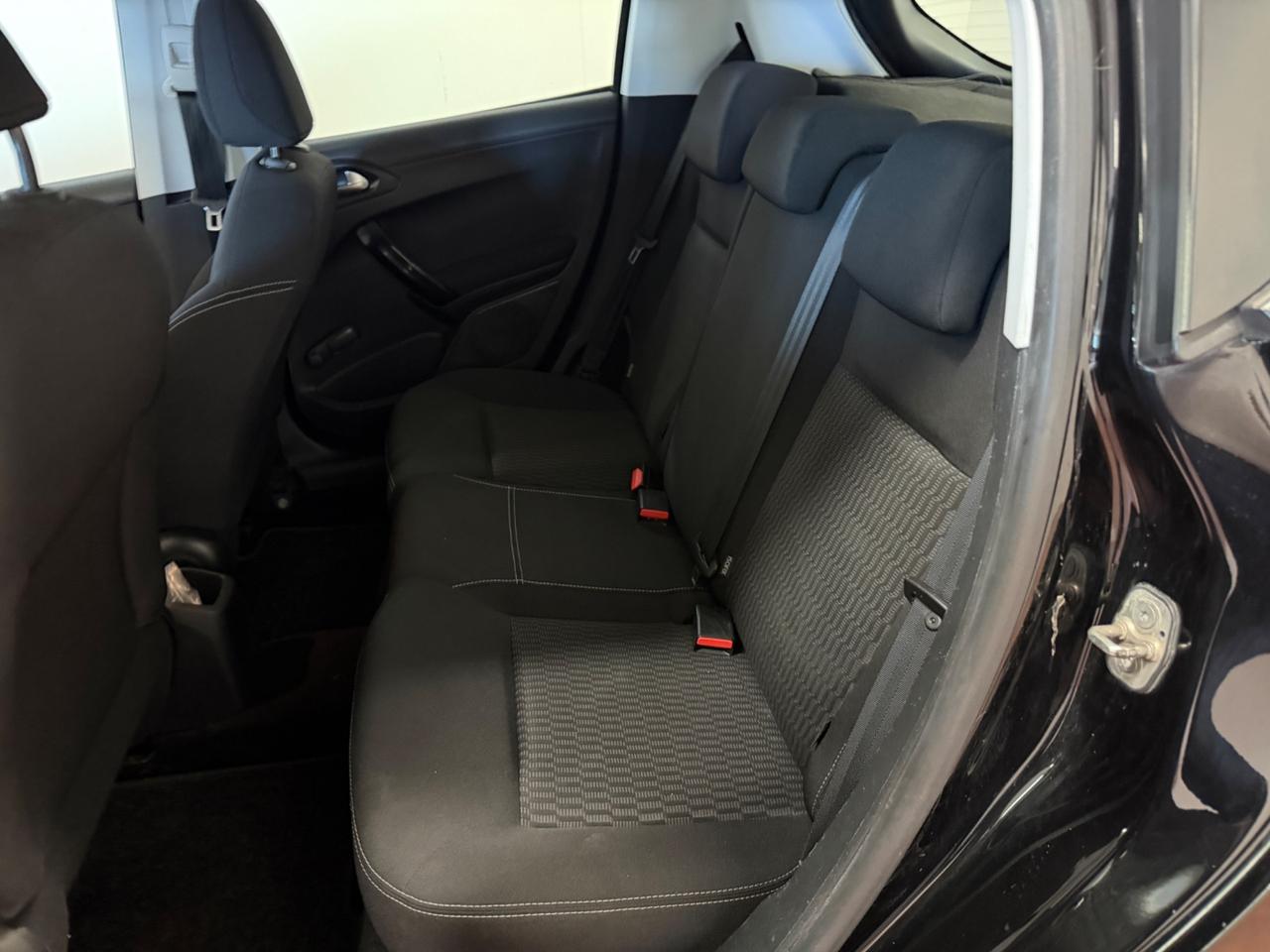 Peugeot 208 BlueHDi 75 5 porte Active