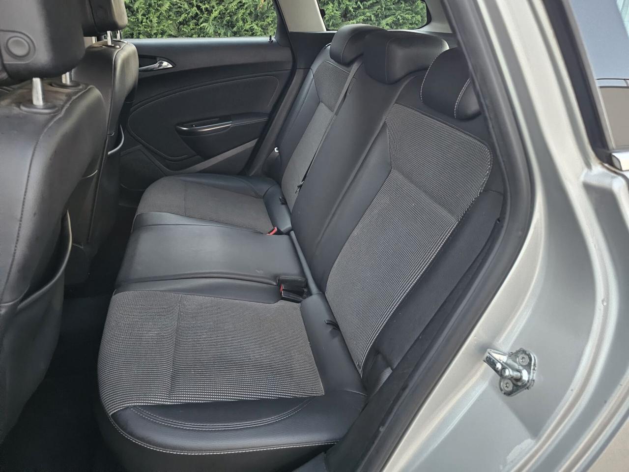 Opel Astra 1.4 benzina