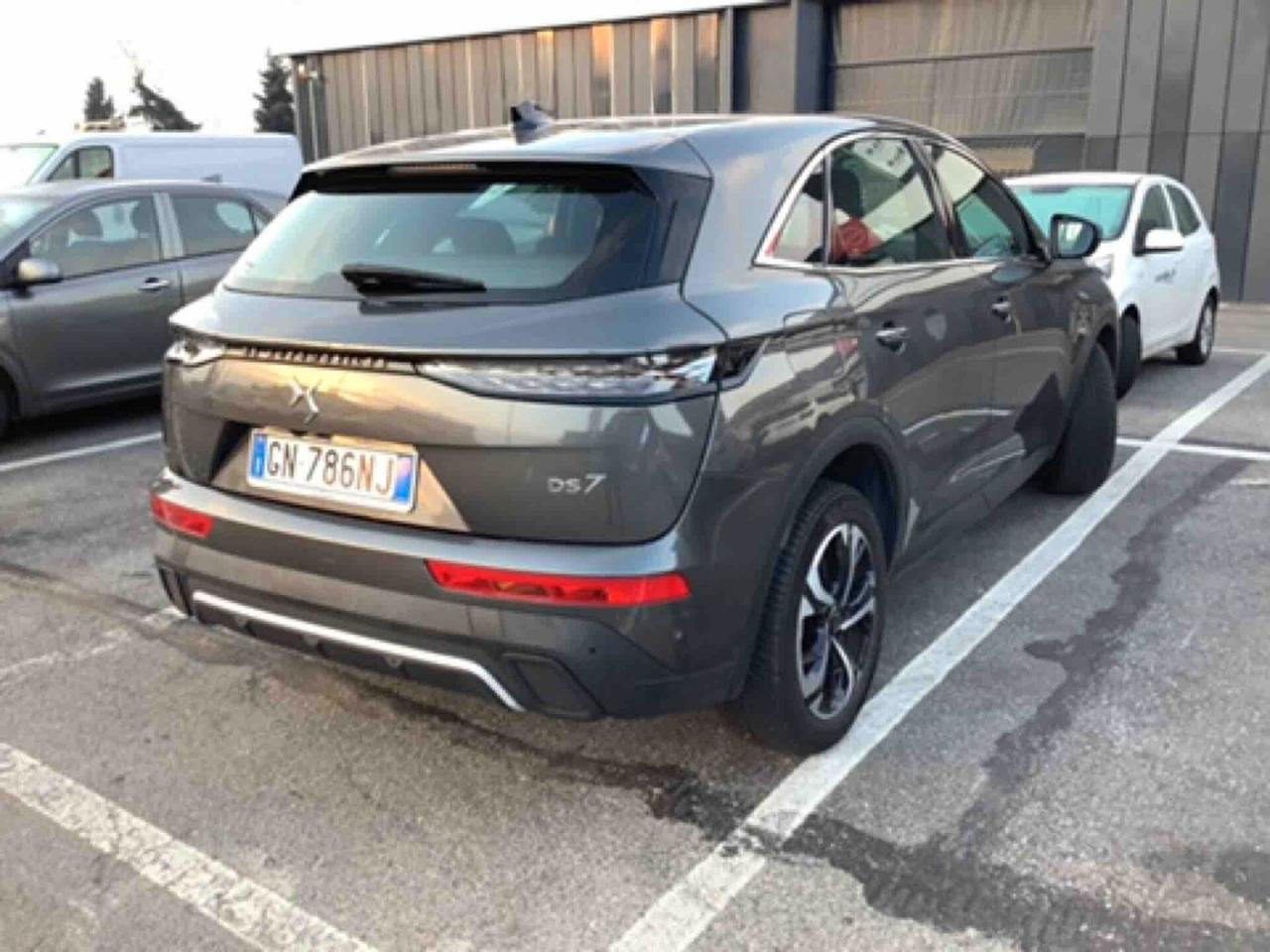 DS 7 1.5 BLUEHDI 130CV AUT. BUSINESS BASTILLE ( FARI LED - COCKPIT - NAVI - MIRROR - PDC - TELECAMERA ANTPOST. )