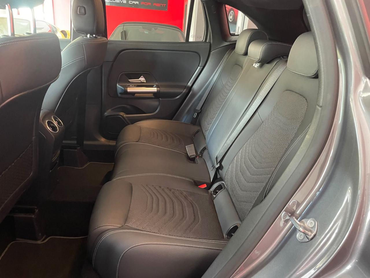 MERCEDES GLA 200d SPORT 150cv AUT